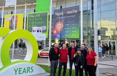 Picqer warehouse management integrated with Magento Hyv&auml; for order picking on desktop and mobile.